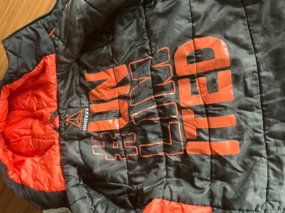 BOYS WINTER COAT - Image 4