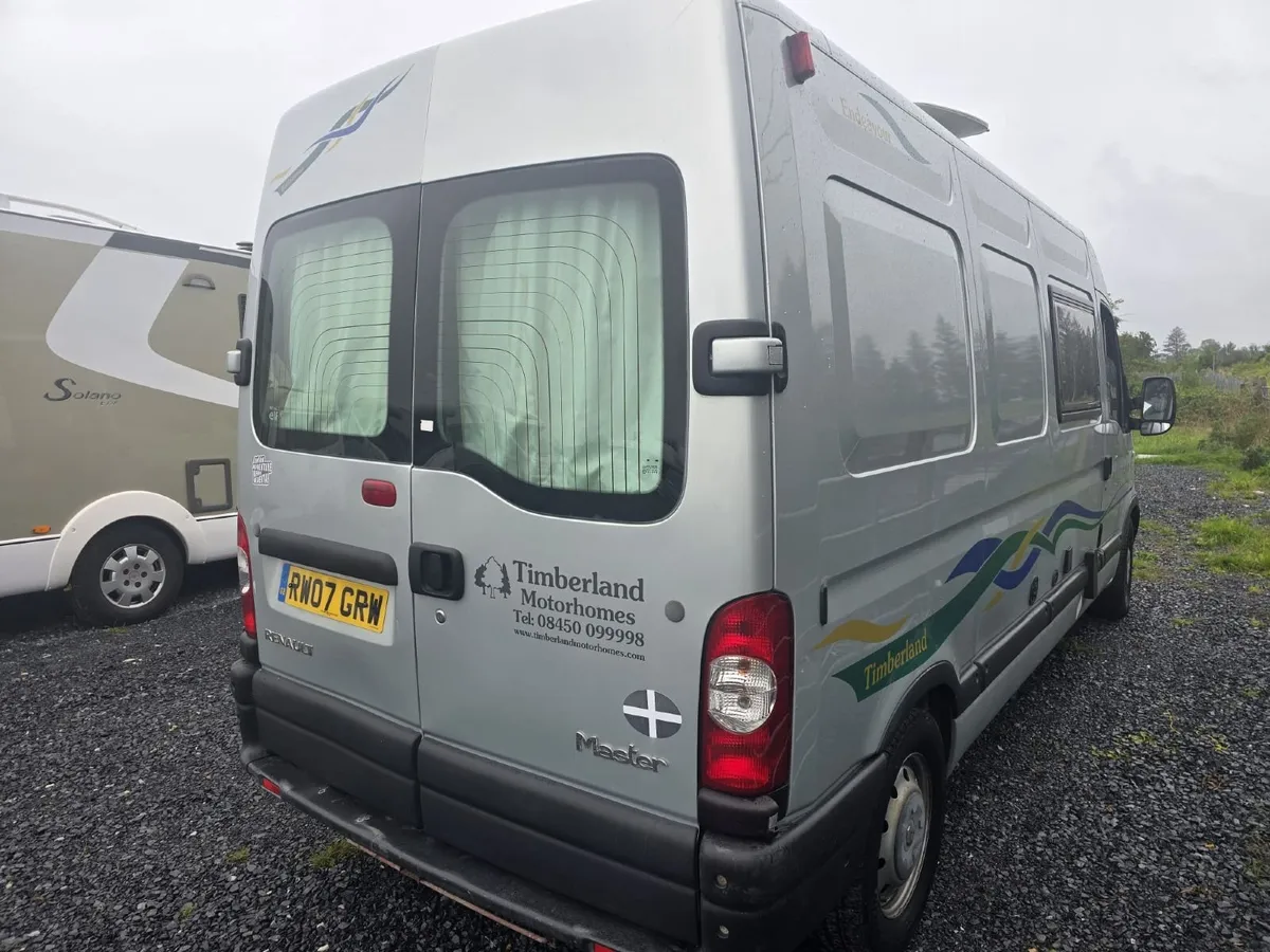 Camper - Image 4