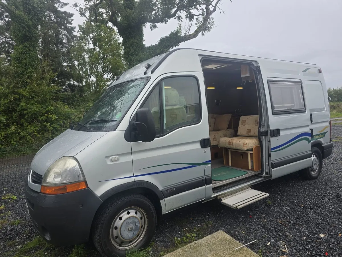 Camper - Image 1