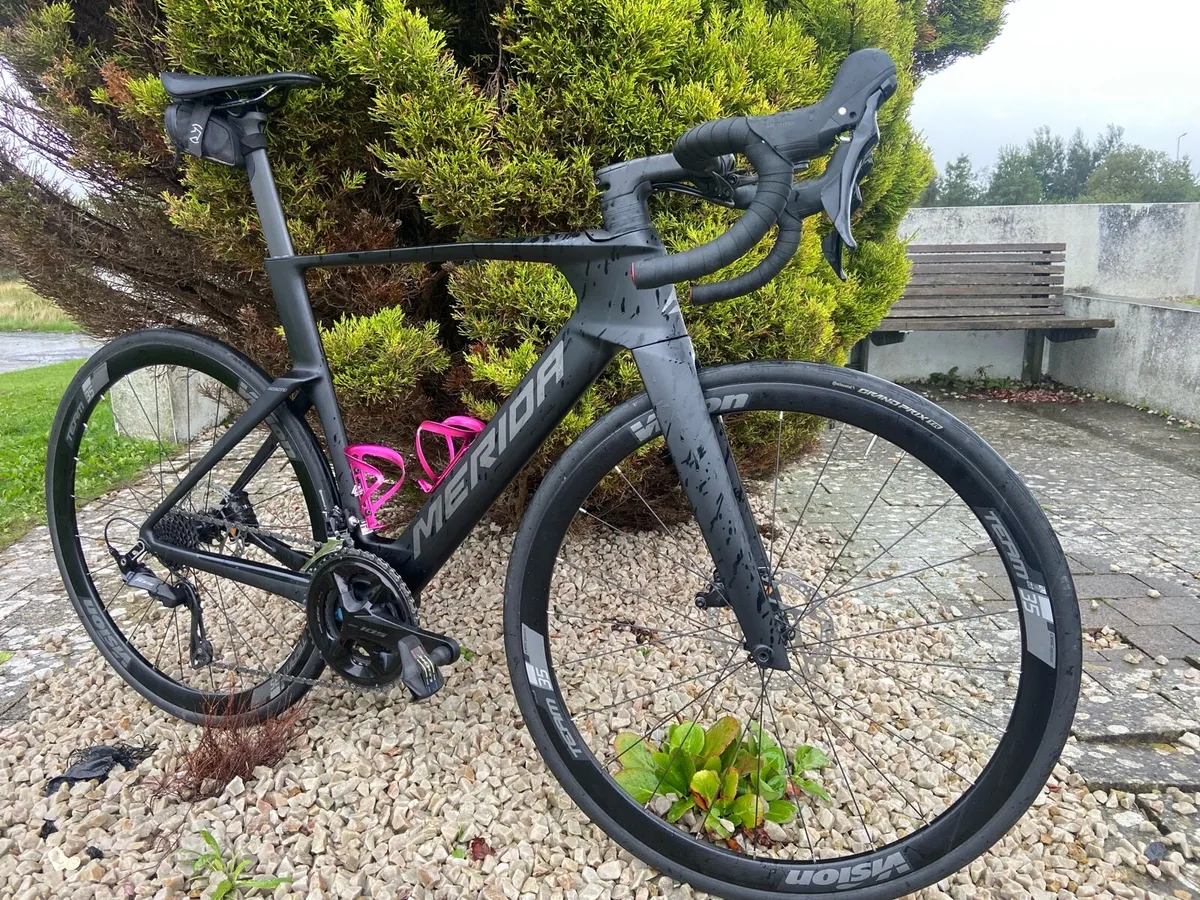 Aero Road Bike - Image 3