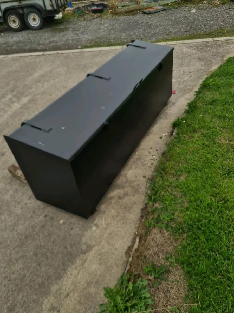 Storage box for truck - Image 4
