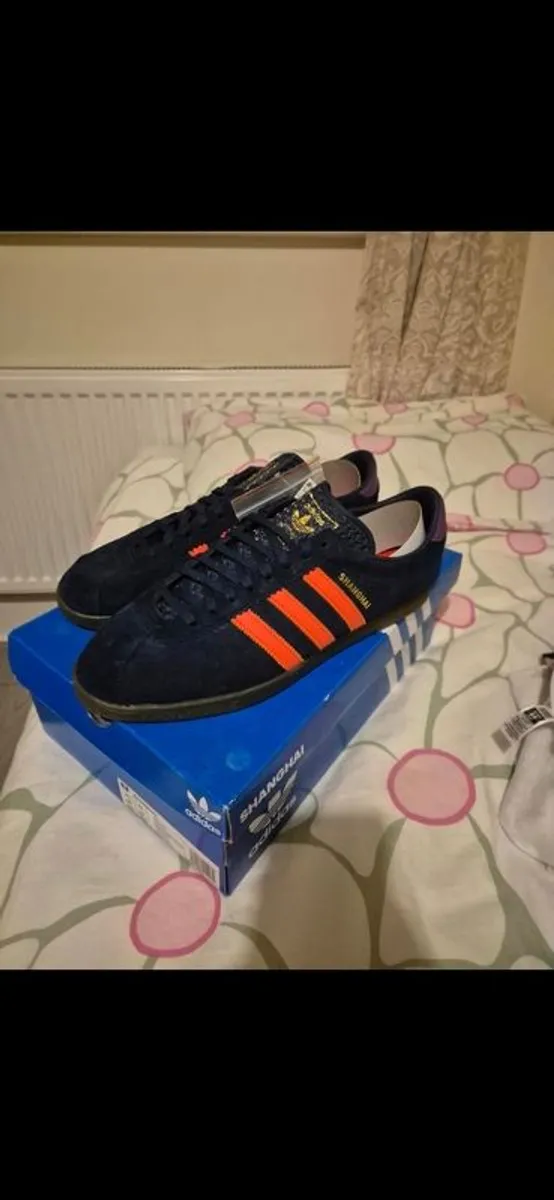Adidas - Image 2