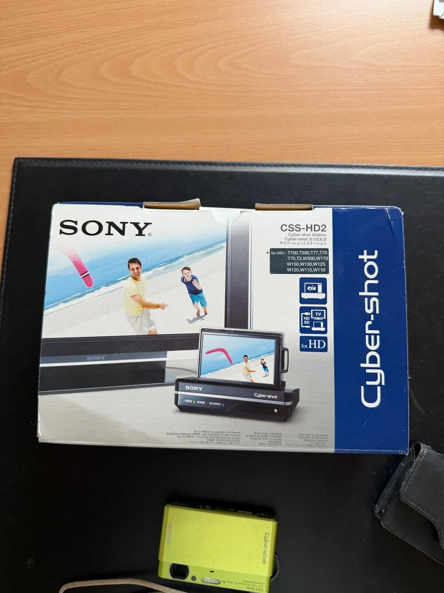 Cameras - Image 1
