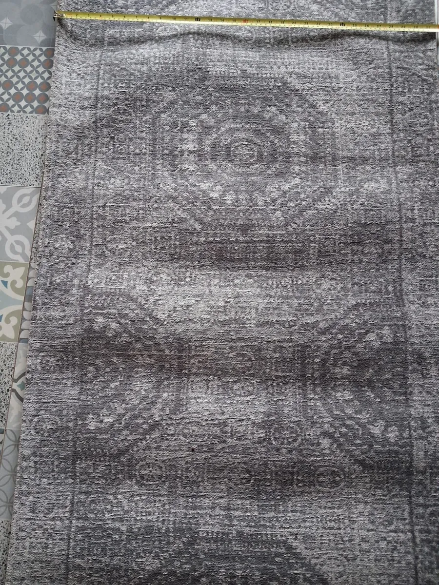 3 unsed brand new stair runners as seen - Image 1