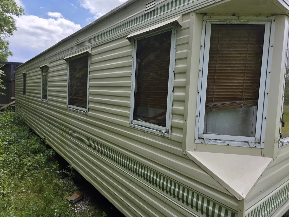 2 bedroom, dry, stove, boiler, kitchen - Image 4
