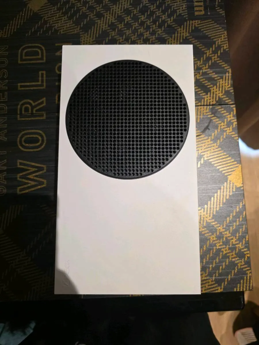 Xbox series S 512GB - Image 3