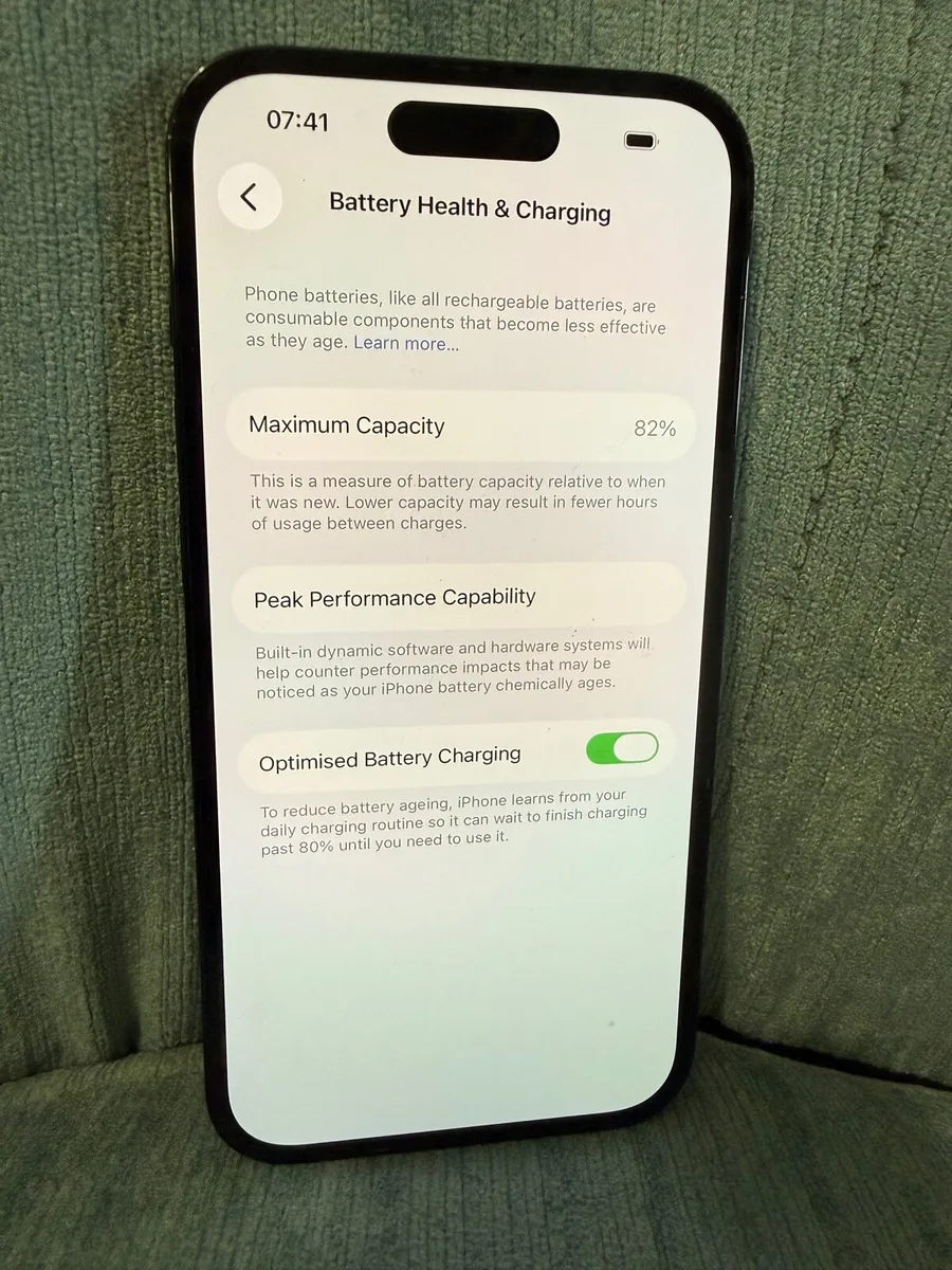 iPhone 14 Pro 256 GBs UNLOCKED in swords - Image 4