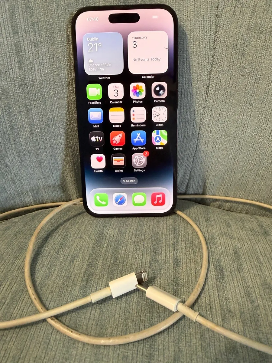 iPhone 14 Pro 256 GBs UNLOCKED in swords - Image 1