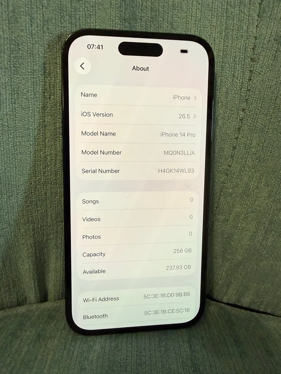 iPhone 14 Pro 256 GBs UNLOCKED in swords - Image 2