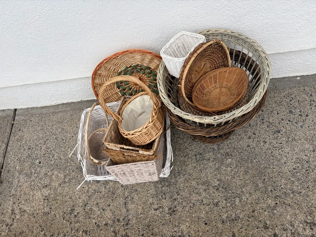 storage baskets bundle €30 - Image 2