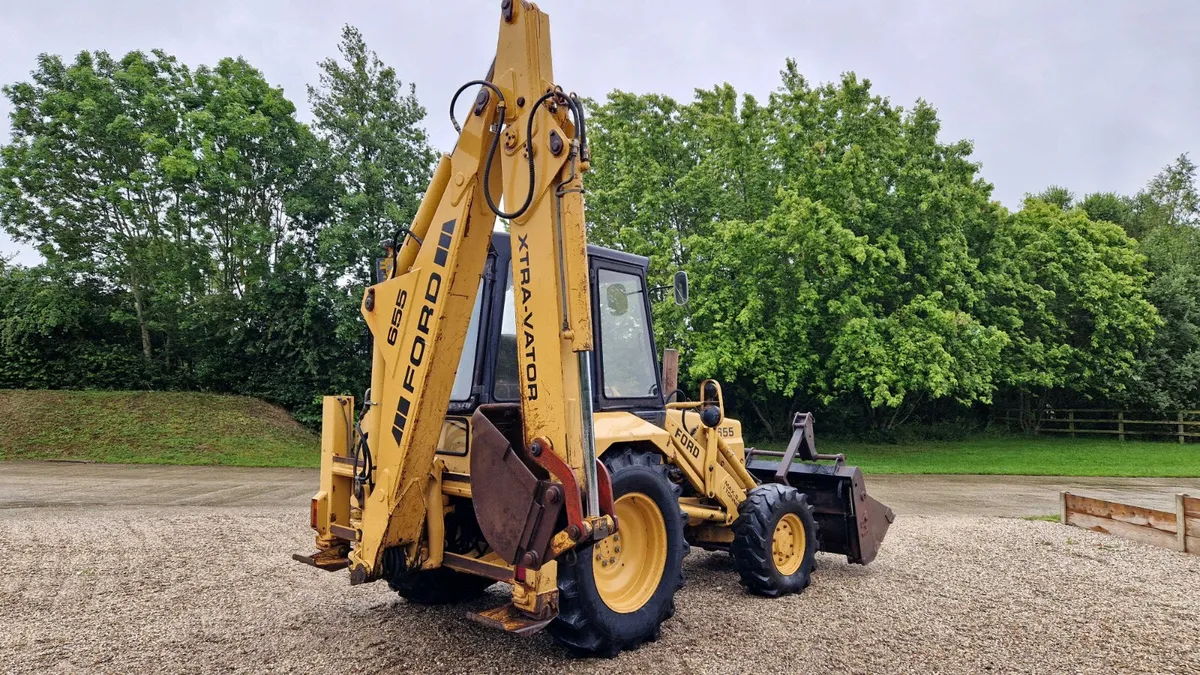 FORD 655 4wd BACKHOE, FRONT QH - Image 4