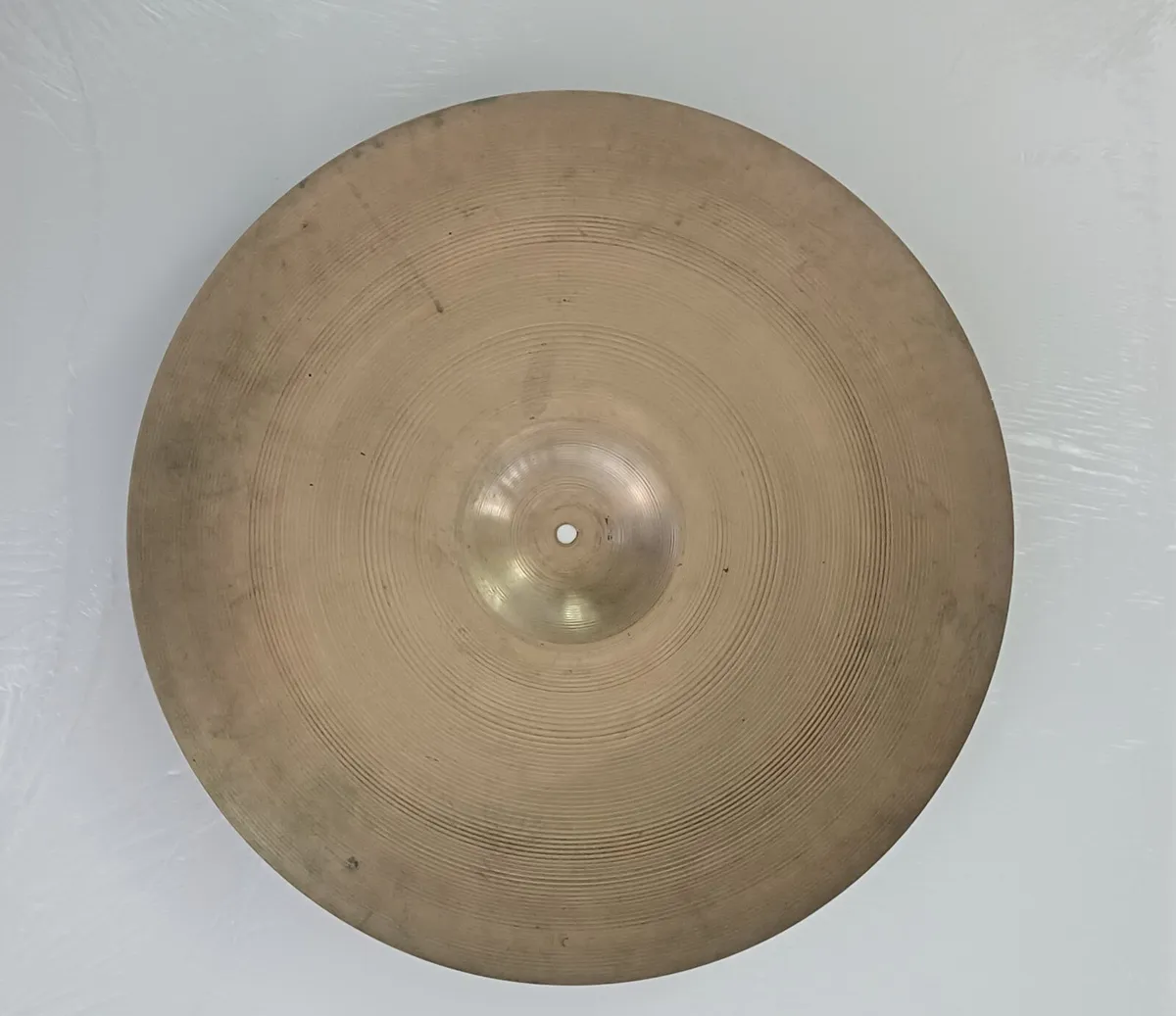 Zildjian cymbal. 1960s. Ride. 22inch. - Image 2