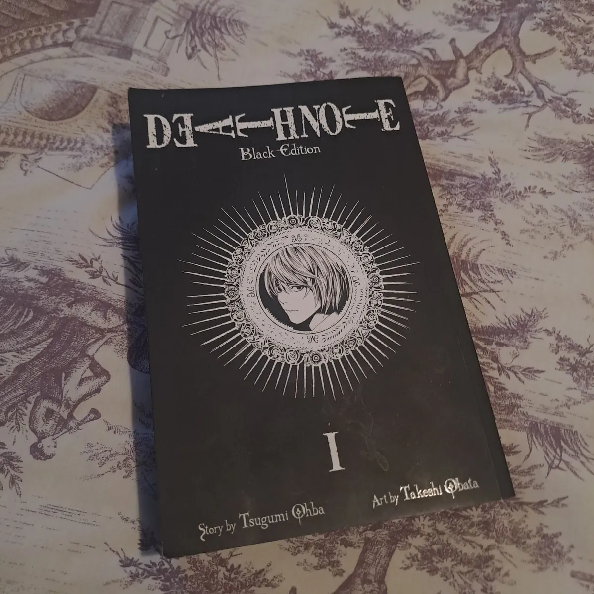 Death Note graphic novel - Image 1