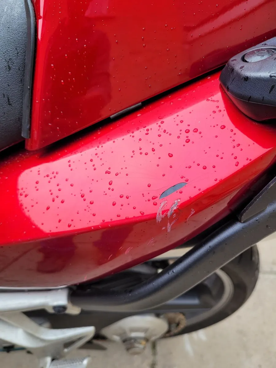 Honda VFR800 2006 - Image 2