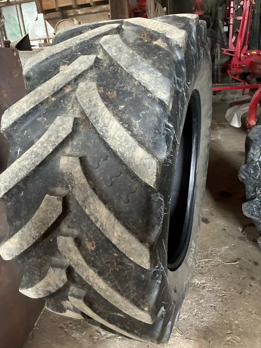 650/65 r38 - Image 1