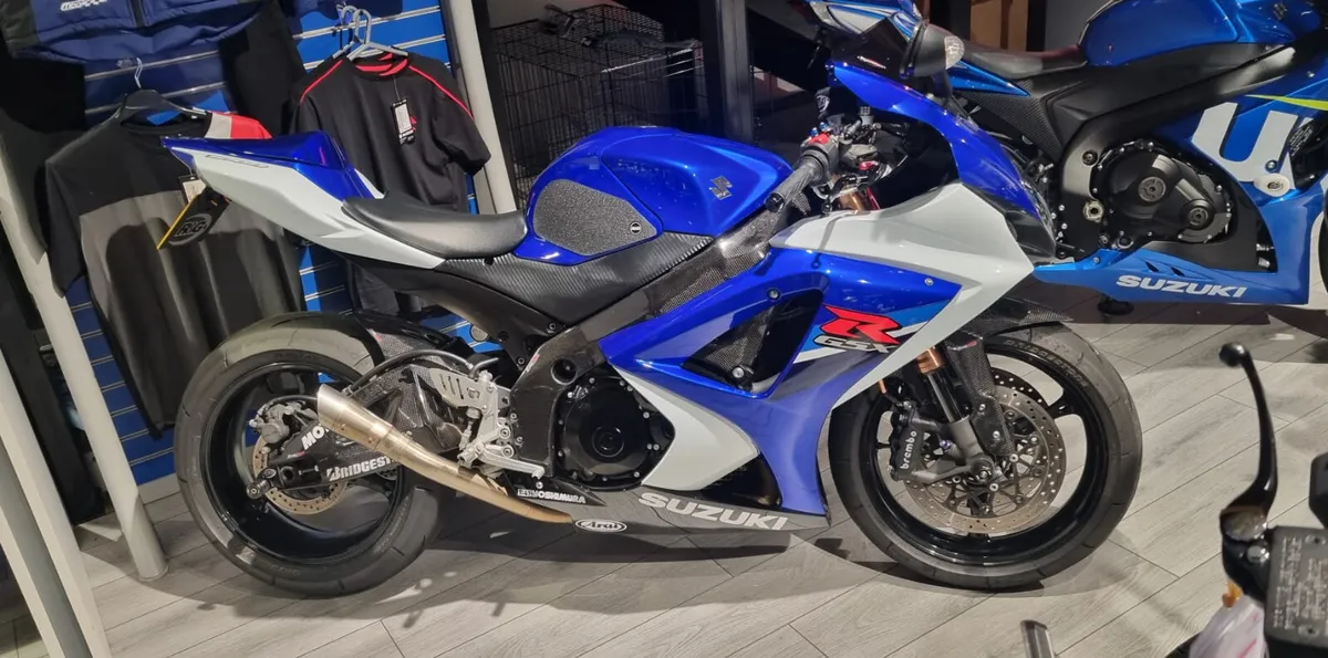 Suzuki GSX-R1000 - Image 1