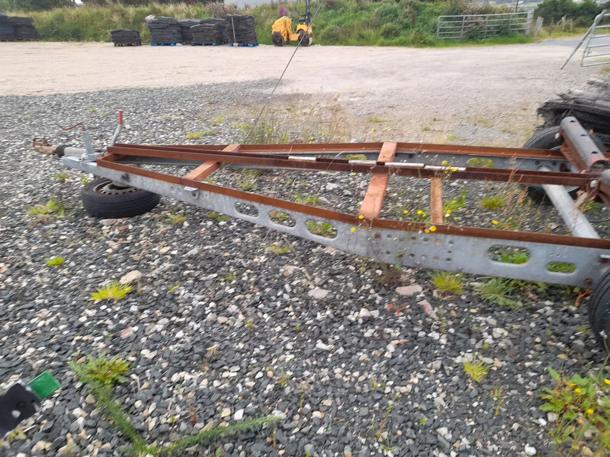 Trailer - Image 1