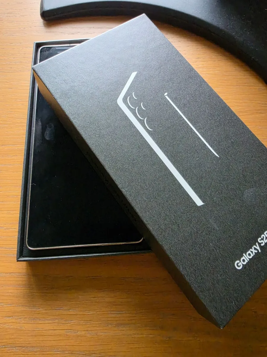 Samsung Galaxy S25 Ultra 256GB - Image 2