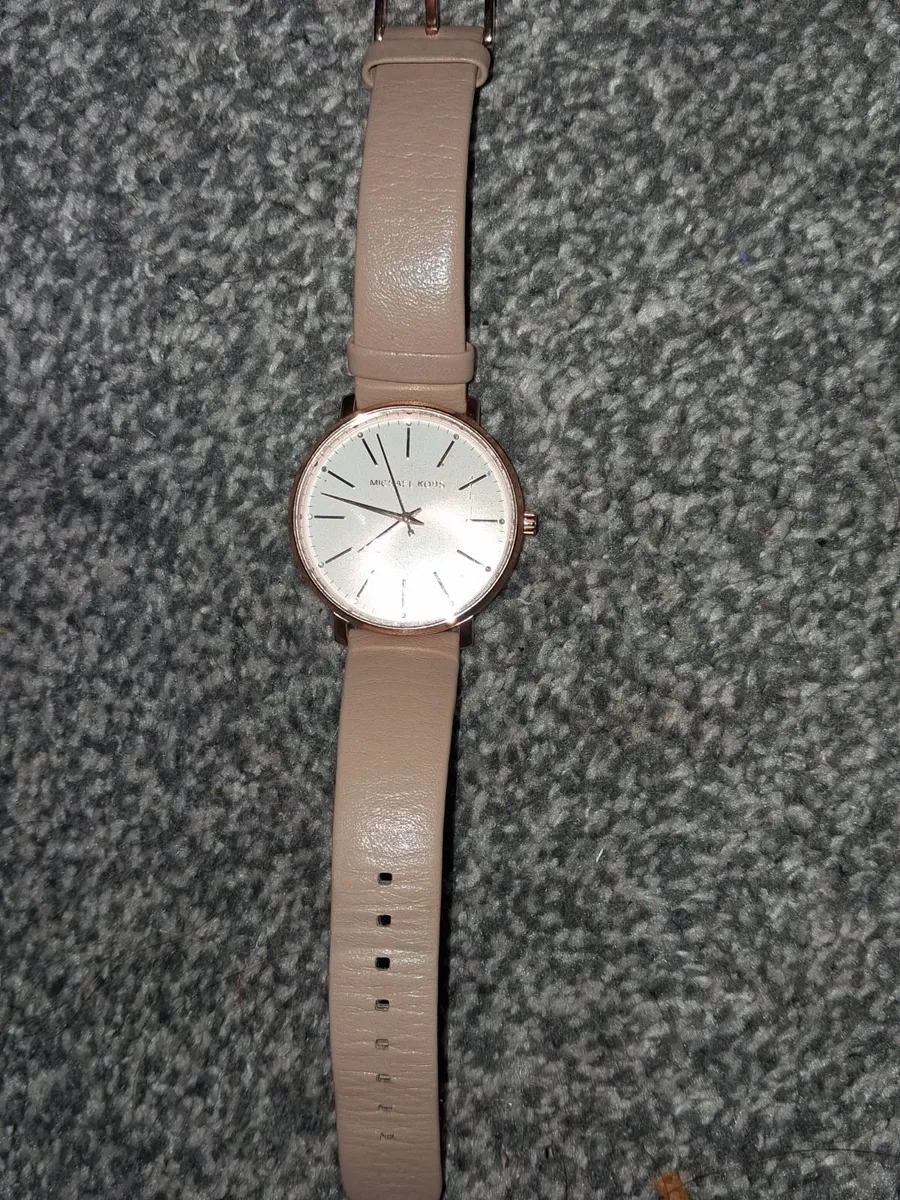 Micheal Kors Watch - Image 2