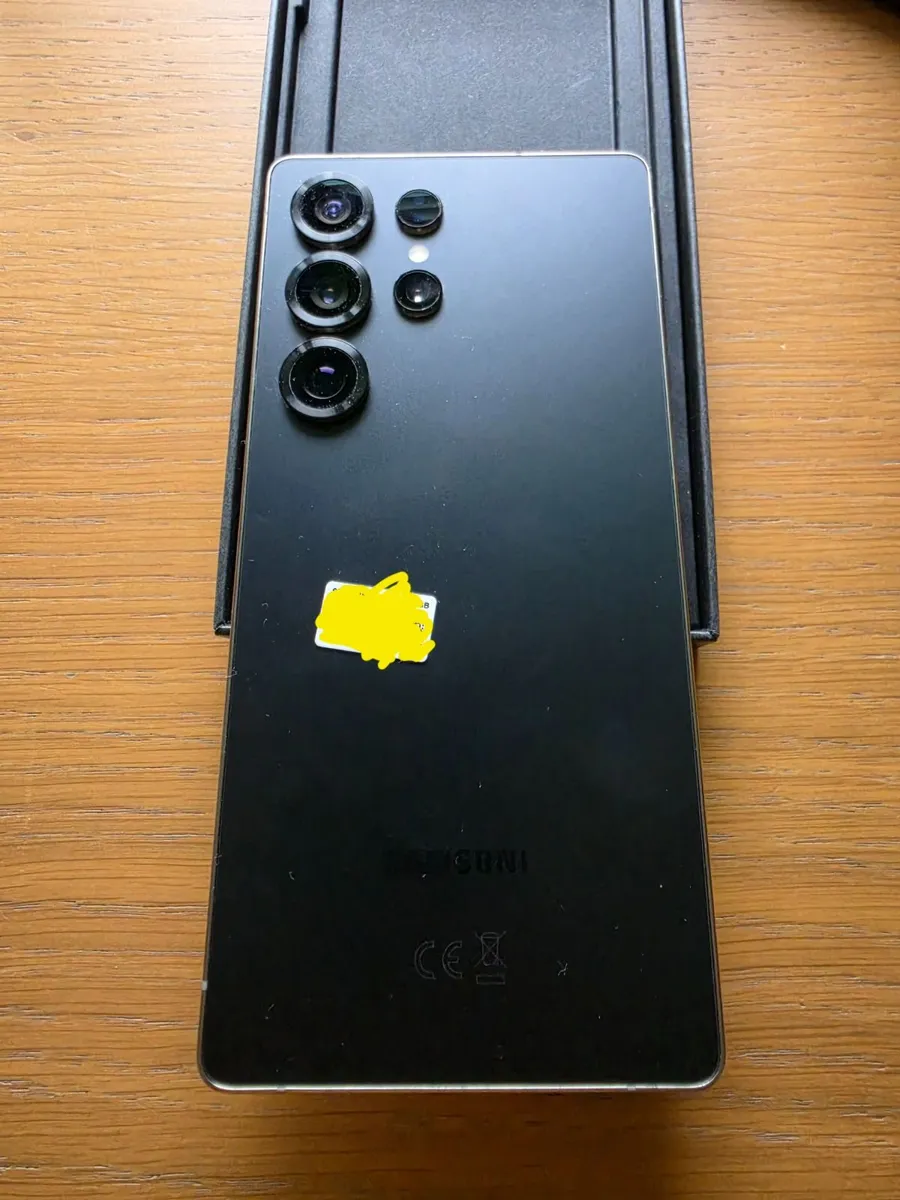 Samsung Galaxy S25 Ultra 256GB - Image 3
