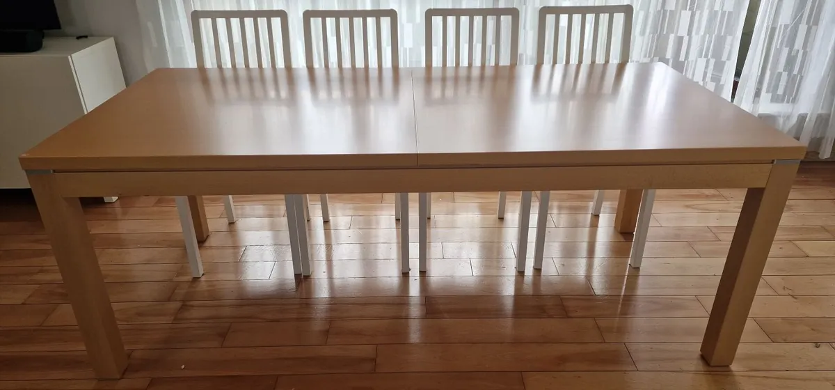 Extendable Dining table - Image 1