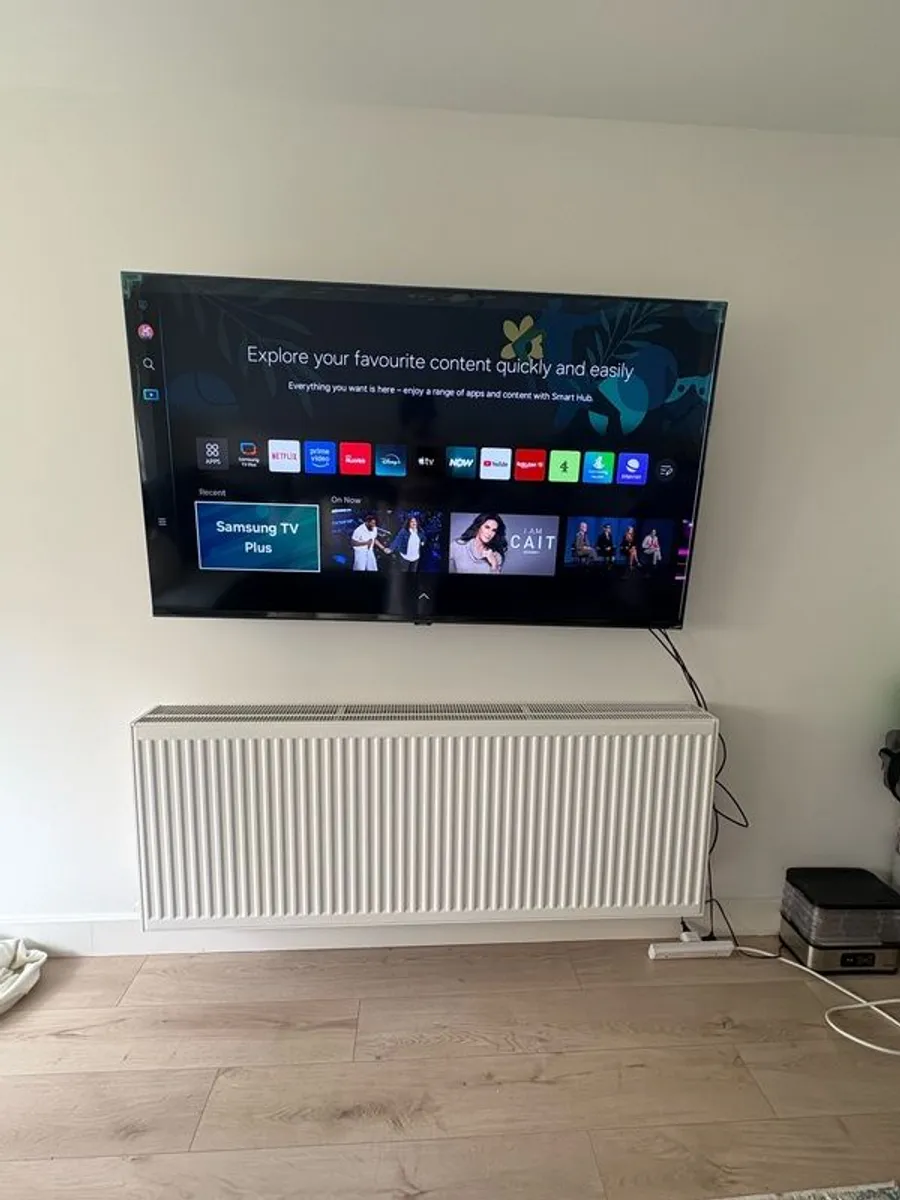 65 Inch Samsung smart TV - Image 4