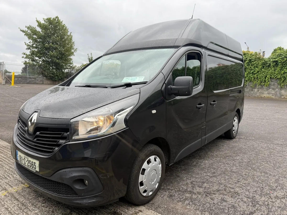 2018 Renault Trafic High Roof 1 Owner Clean Van - Image 3