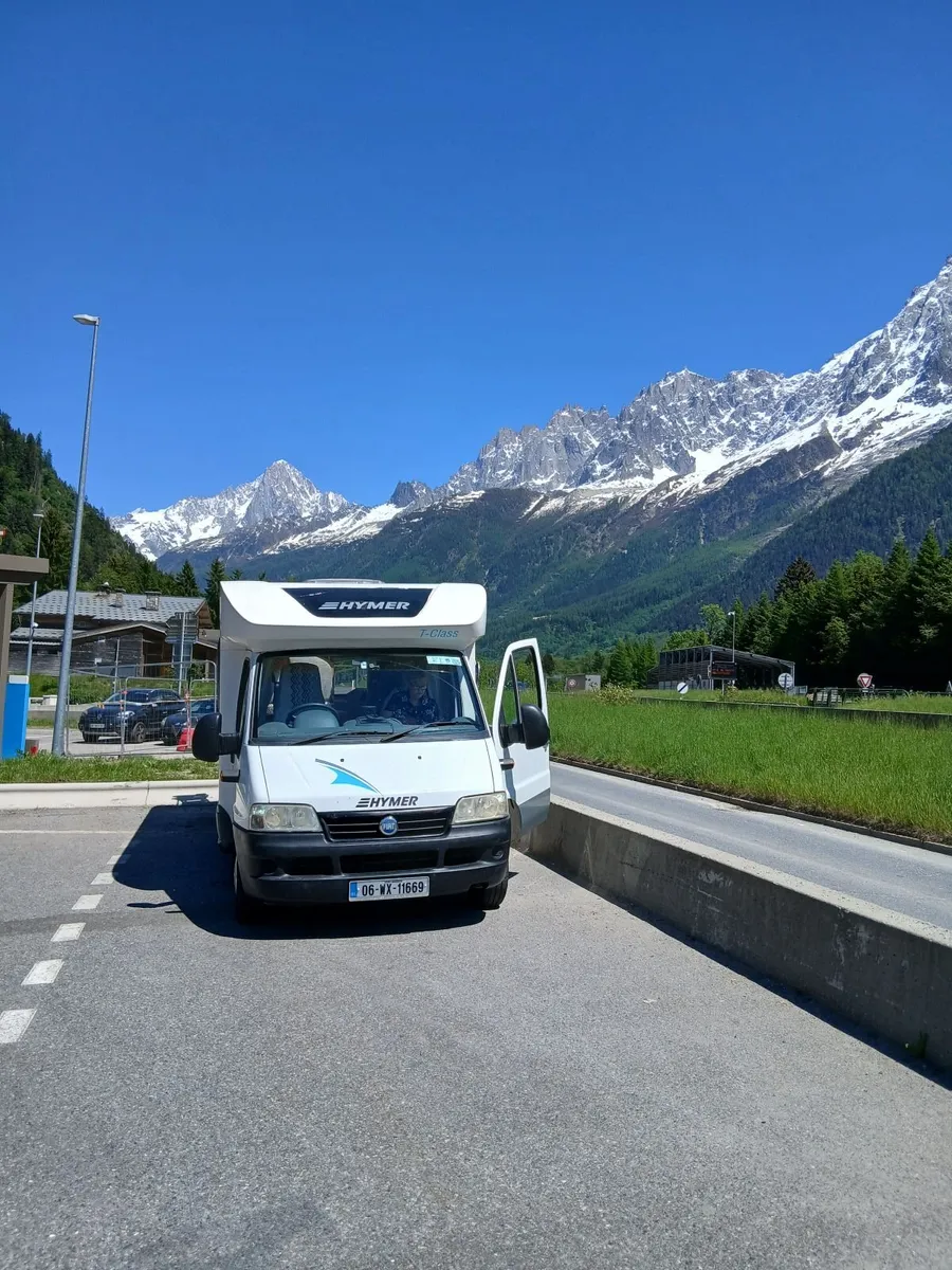 Camper Van - Image 2