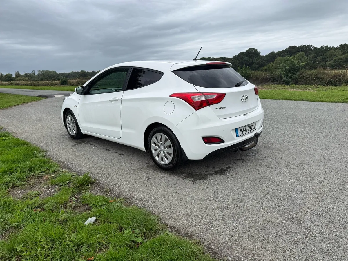 Hyundai i30 van - Image 4