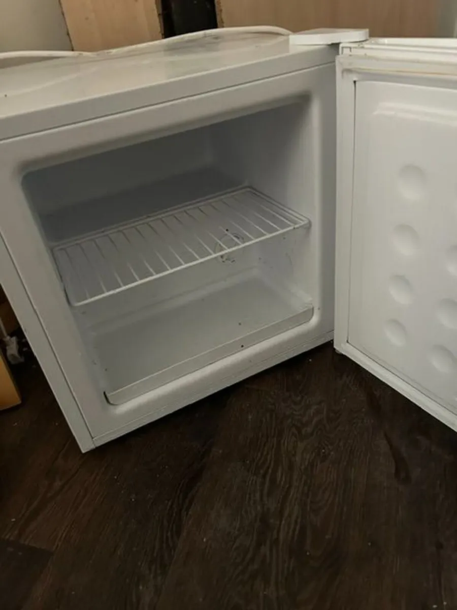 mini freezer - Image 2