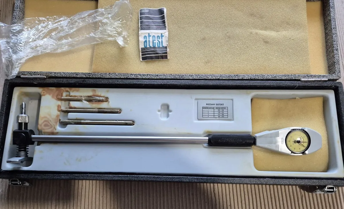 SOMET Precision Dial Bore Gauge 105-205mm - Image 1