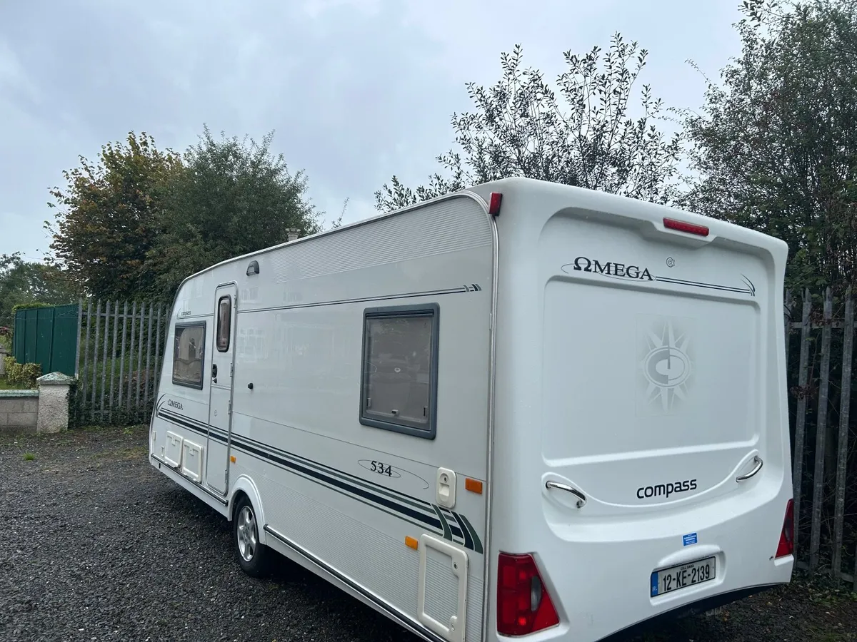 2007 compass Omega caravan 4/5 berth fixed bed - Image 2