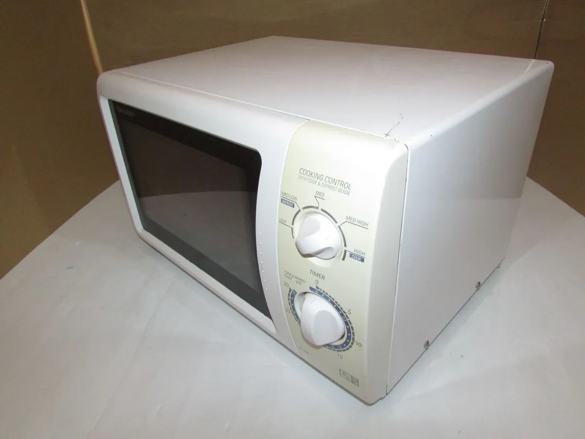 Sharp Microwave - Image 4