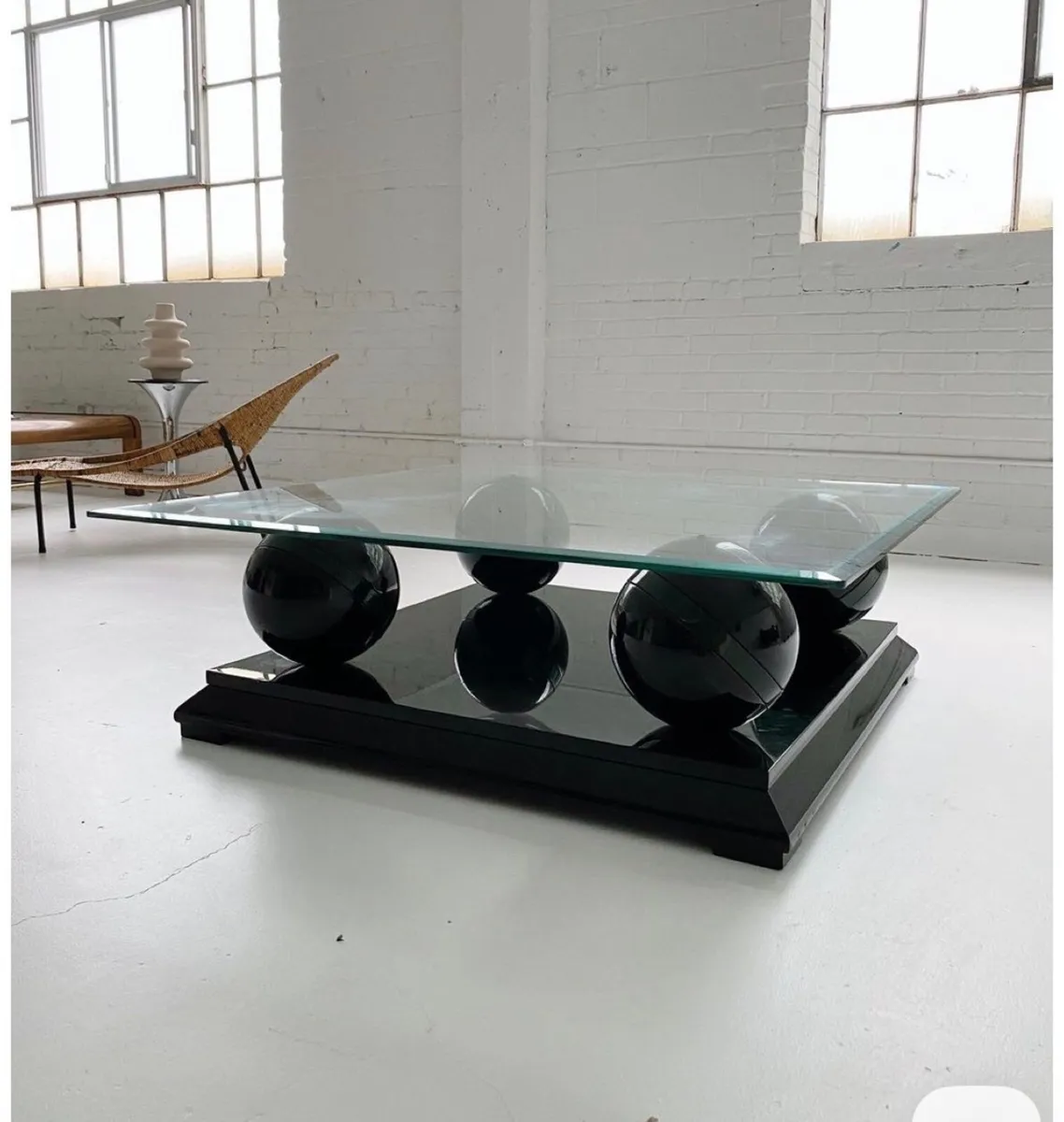 Coffee table - Image 1