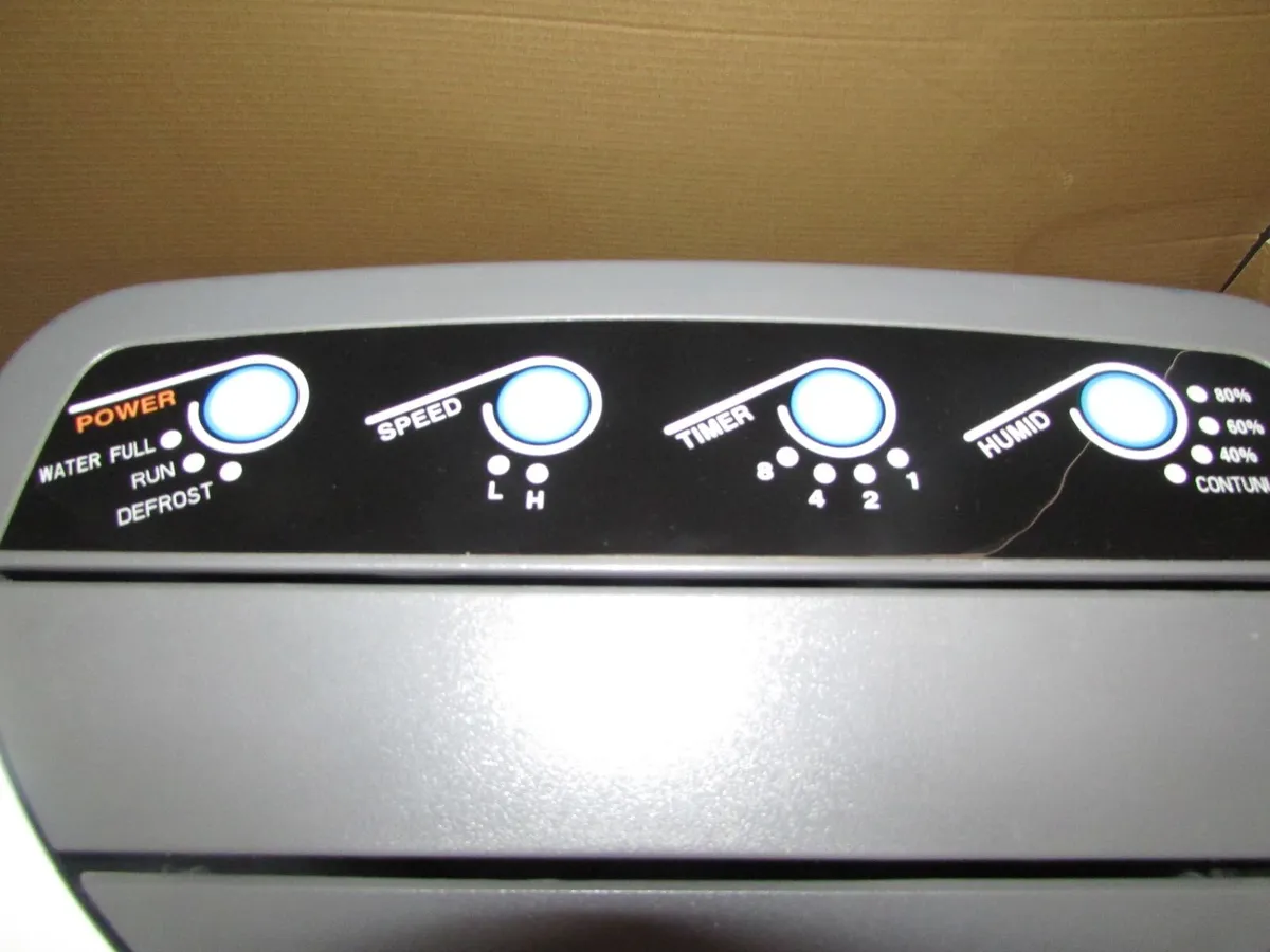 EuroAce Dehumidifier - Image 2