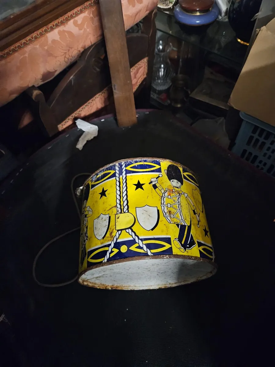 Vintage Triang Chad Valley Childs Drum - Image 3