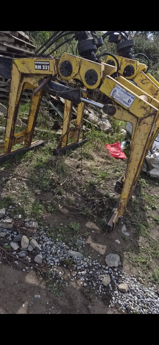 Hydraulic Block Grabs