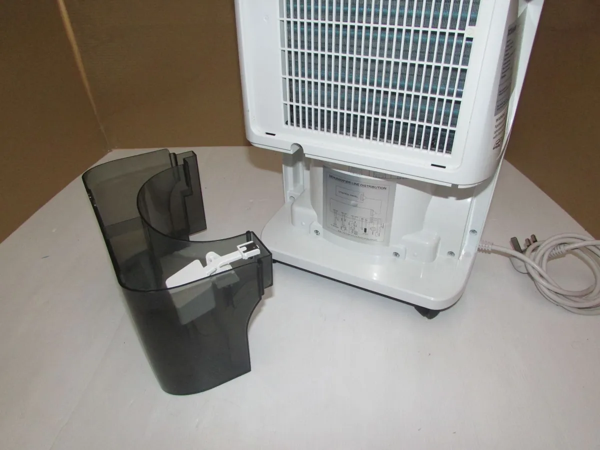 Dimplex Air Dehumidifier - Image 3