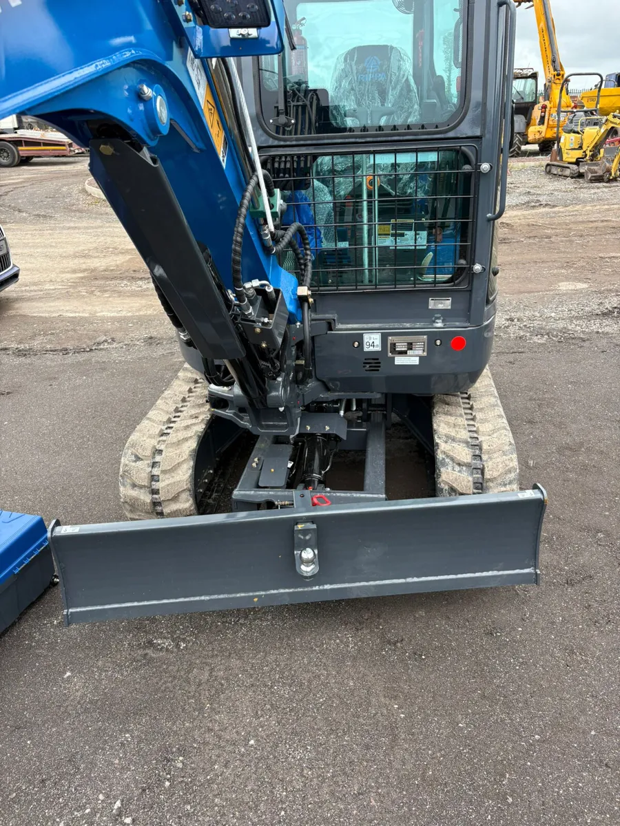 2026 Rippa R32 Digger - Image 4