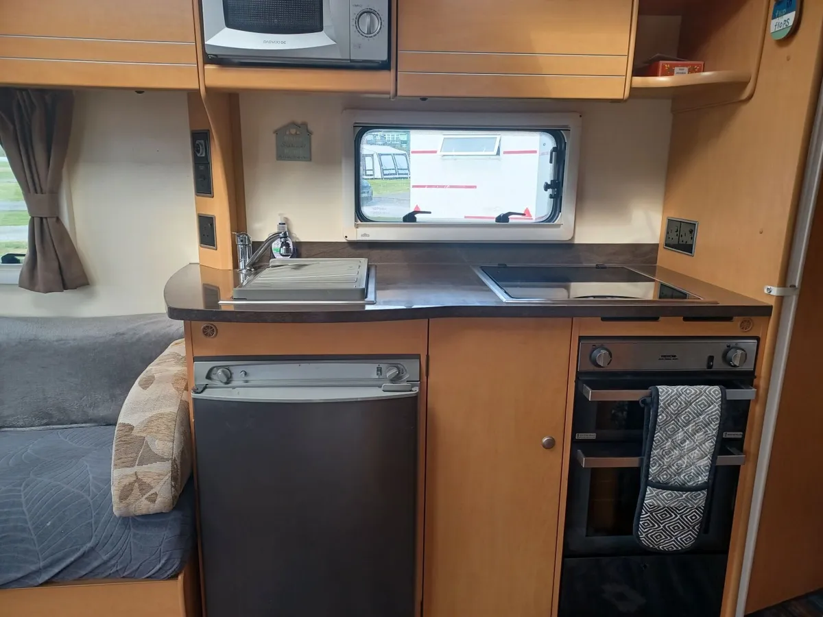 2010 Bailey Olympus 504 – Awning & Extras included - Image 2
