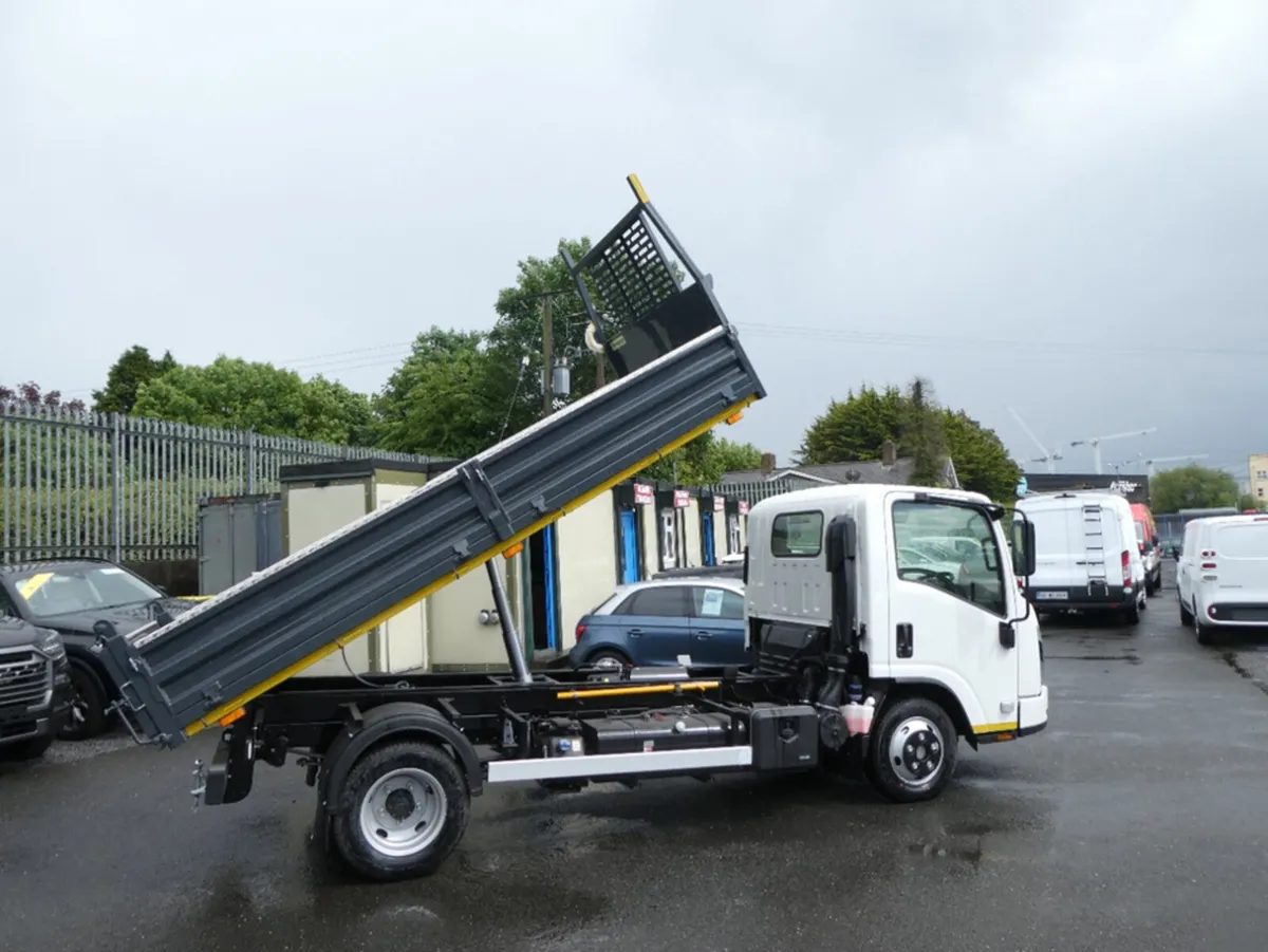 Isuzu N-Series 3.5TON 11ft Tipper available immedi - Image 3