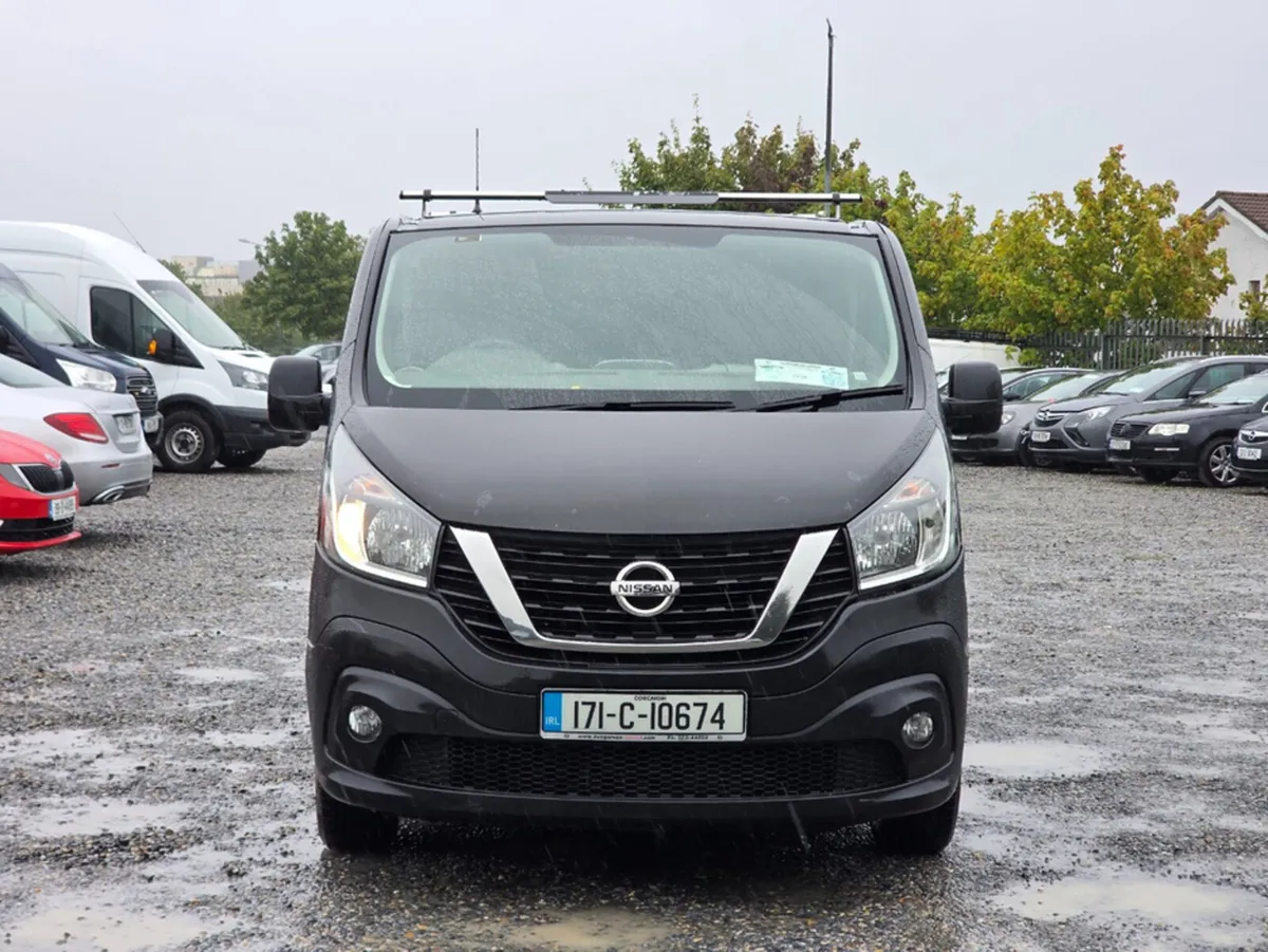 Nissan NV300 LWB 120 SV 4DR - Image 2