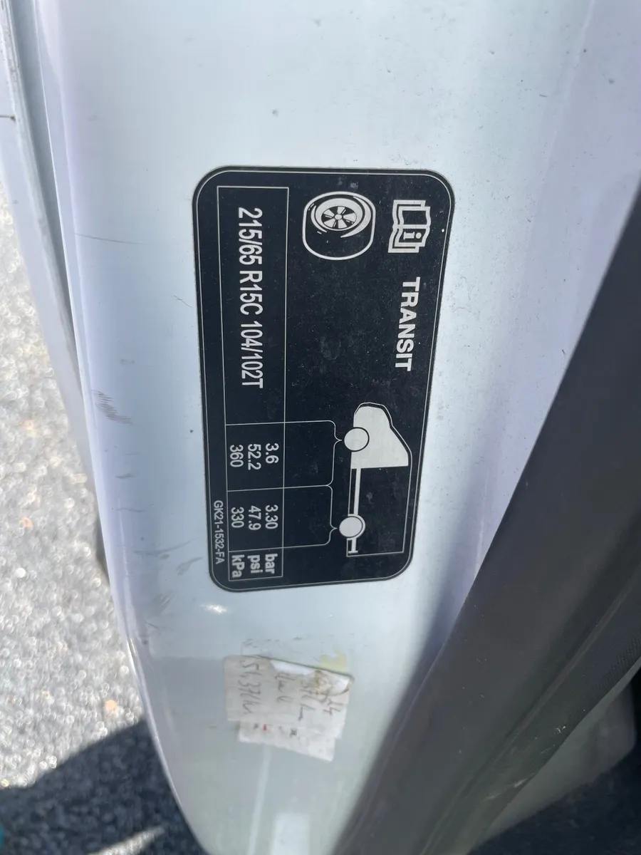 Ford Transit Custom 2019 - Image 2