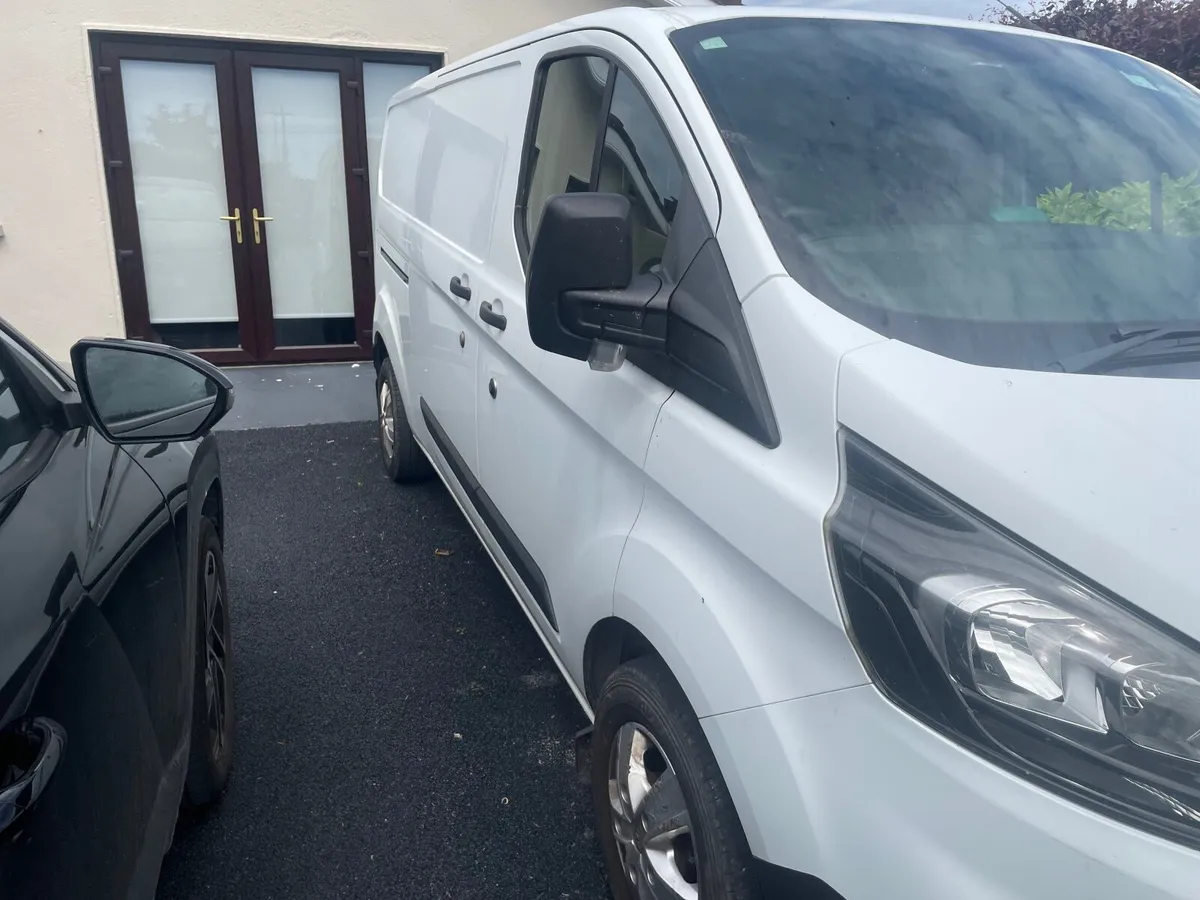 Ford Transit Custom 2019 - Image 3