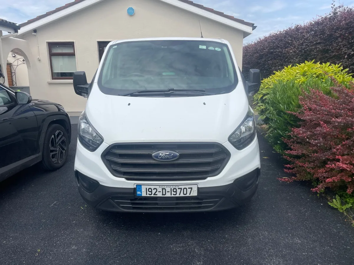 Ford Transit Custom 2019 - Image 1