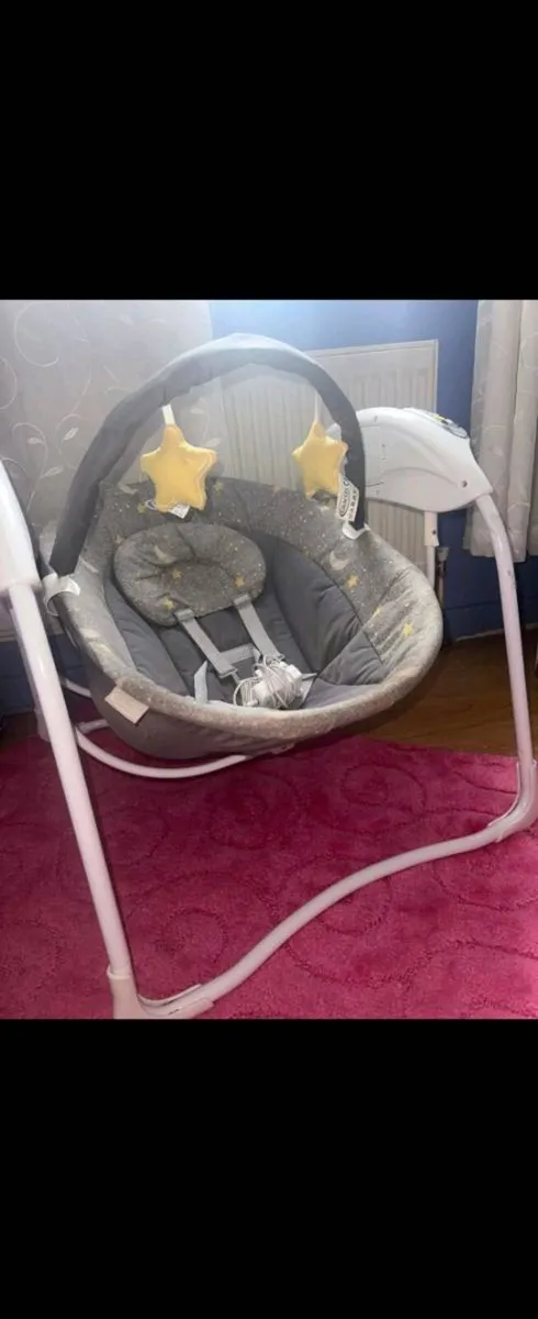Graco Electric Swing - Image 2