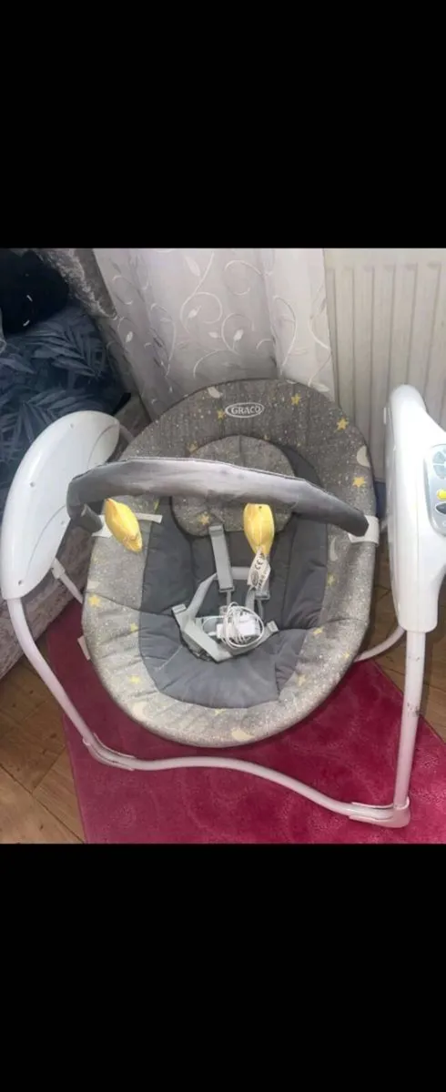 Graco Electric Swing - Image 4