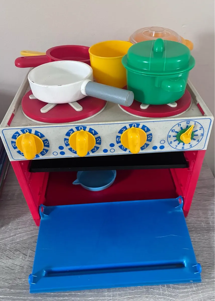 Free to take away Toy cooker - Image 1