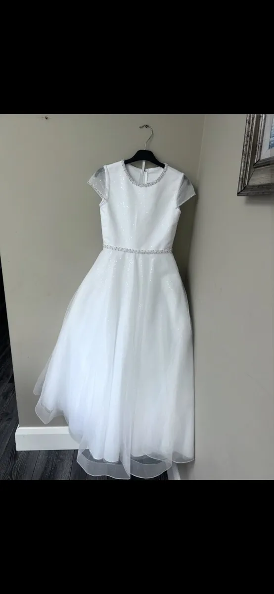 Communion dress - Image 1