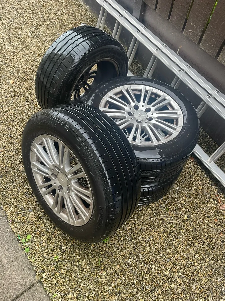 Mercedes 16” Alloy Wheels + 225/55 R16 Tyres - Image 1